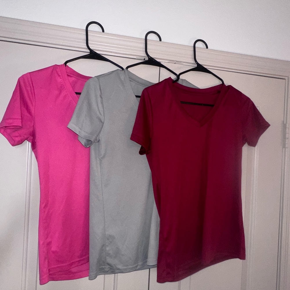 Amazon Women's V-Neck Tees - Pink, Gray, Red